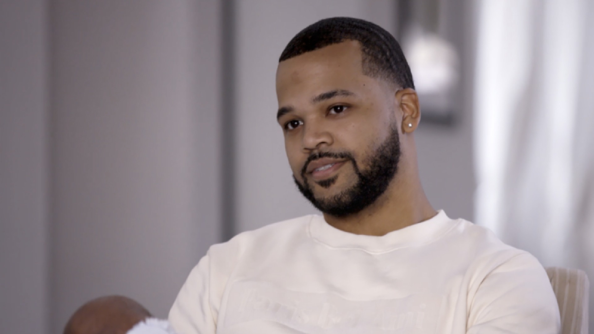 Watch Did Romeo Need Backup? | Growing Up Hip Hop Video Extras