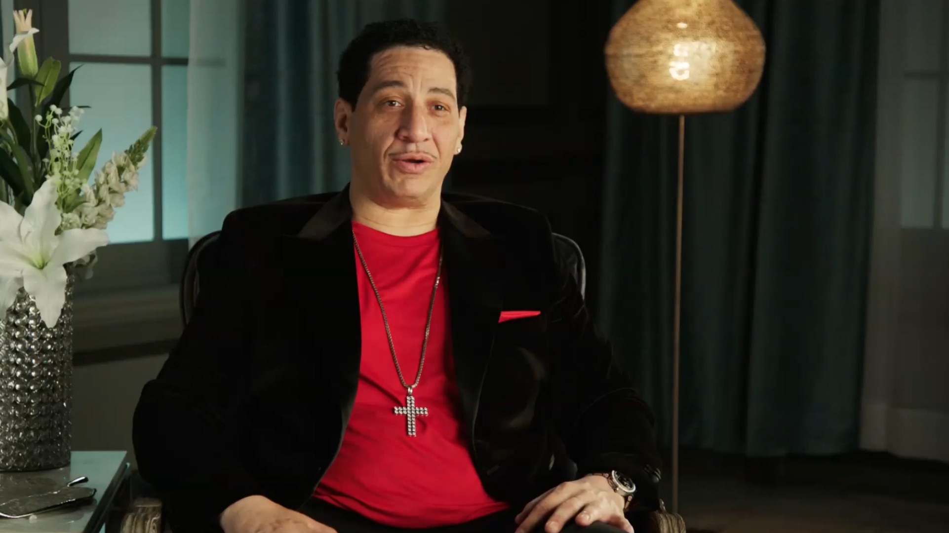 Watch Catching up with Kid Capri! | Growing Up Hip Hop: New York Video Extras