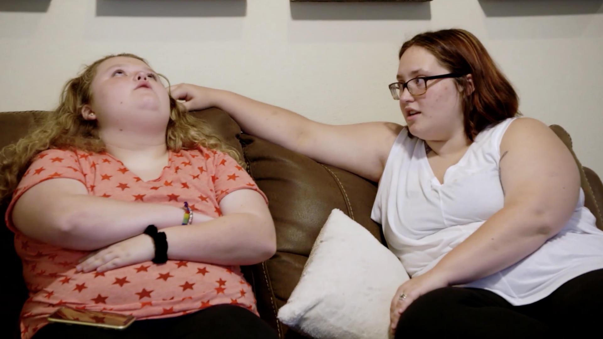Watch An Important Family Meeting | Mama June: From Not to Hot Video Extras