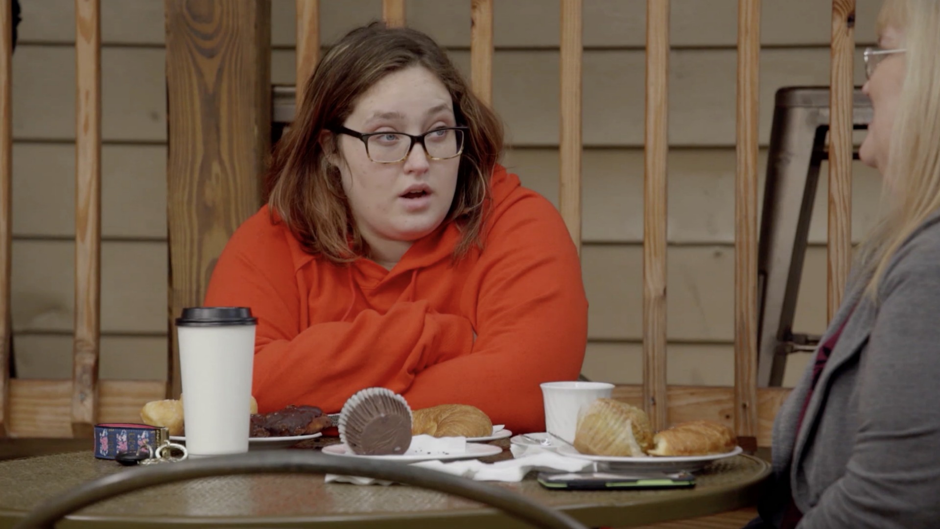 Watch Doe Doe Drops a Bomb on Pumpkin | Mama June: From Not to Hot Video Extras