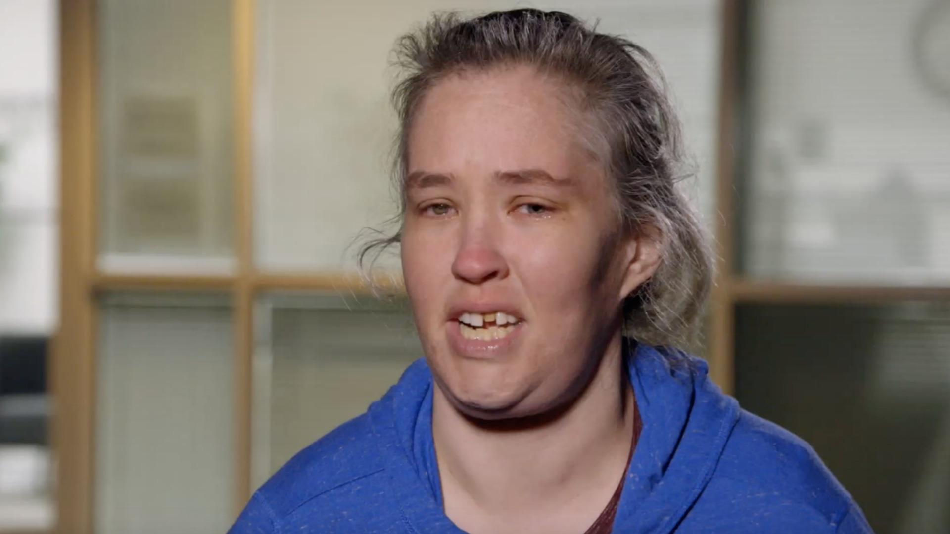 Watch Sneak Peek: We're Going Behind the Headlines | Mama June: From Not to Hot Video Extras