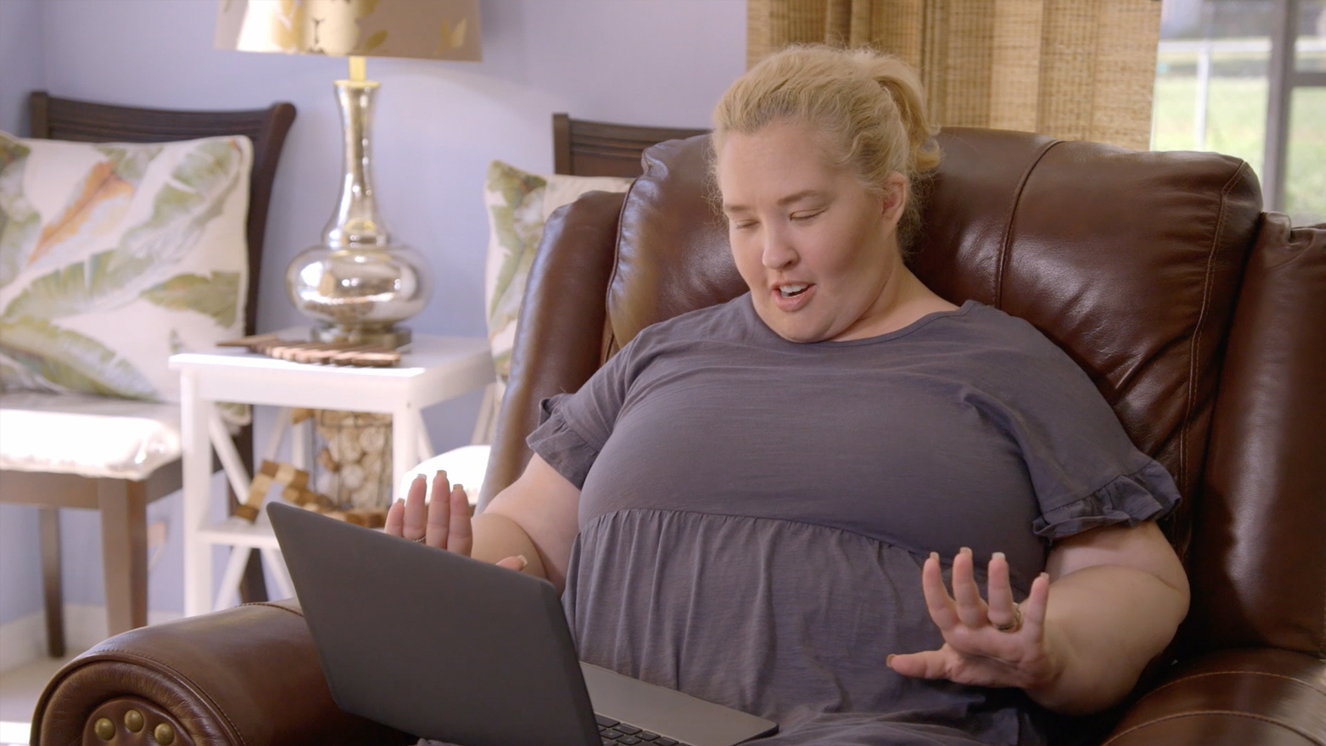 Watch June’s Road To Redemption: Forgiveness Takes Time | Mama June: From Not to Hot Video Extras