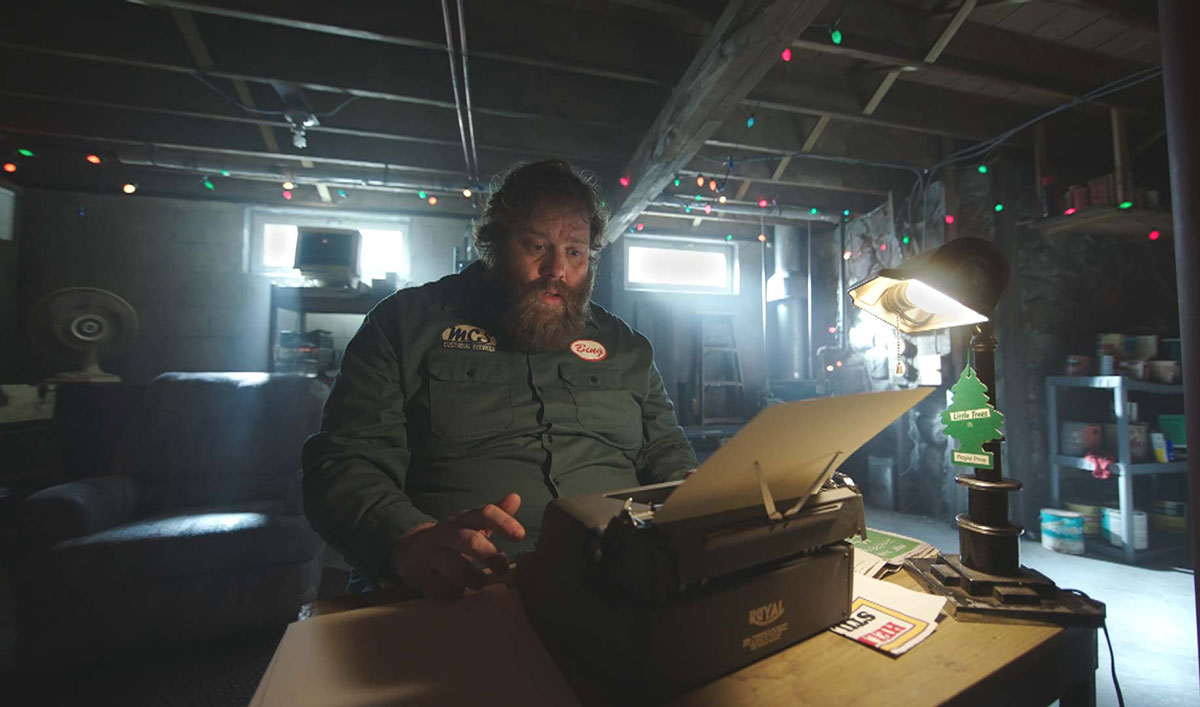 Sneak Peek of NOS4A2 Episode 8 — Bing Writes an Apology to Charlie Manx