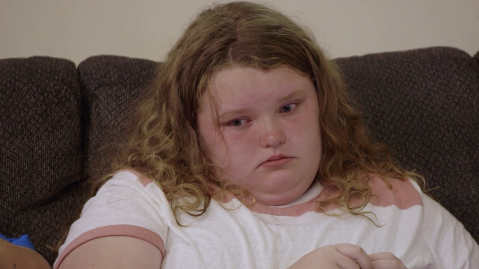 Watch Overheard: ‘You’re Not a Burden’ | Mama June: From Not to Hot Video Extras