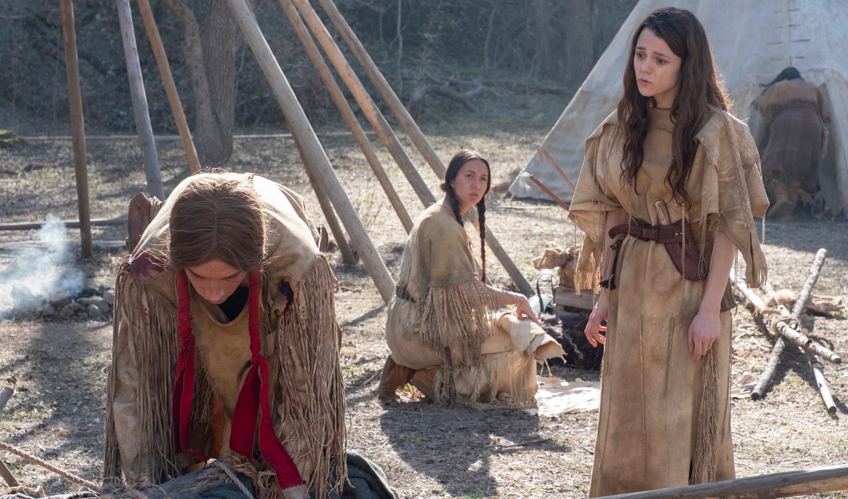 Cast and Creators on the Chaos Eli Creates Covering for Ingrid