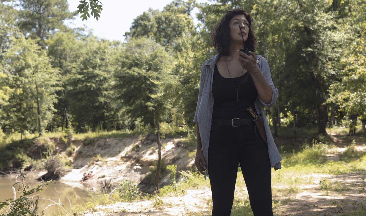 Anne Finds an Injured Rick in The Walking Dead Episode 5