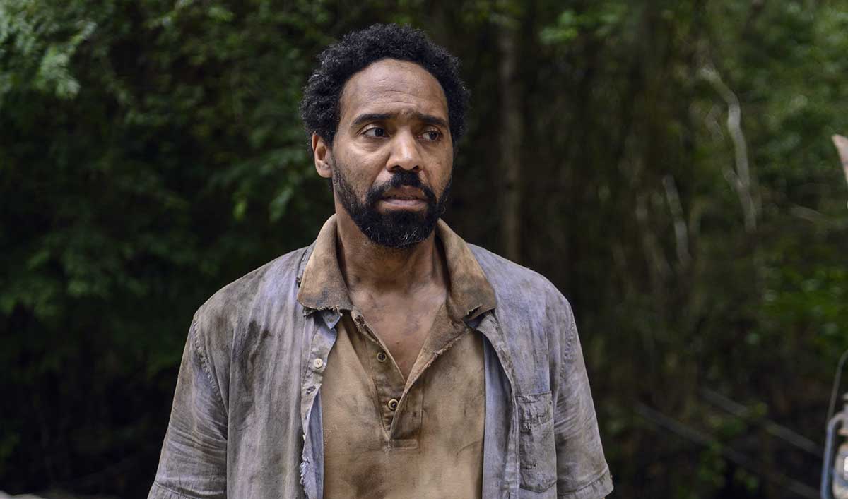 Digital Spy Spotlights First Photos of Kevin Carroll on TWD; TV Guide on Season 10
