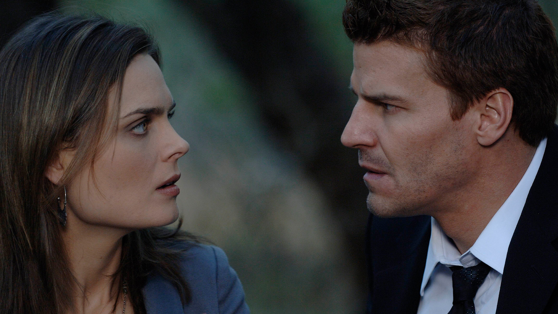 Bones Season 3 Episode 10 - The Man in the Mud