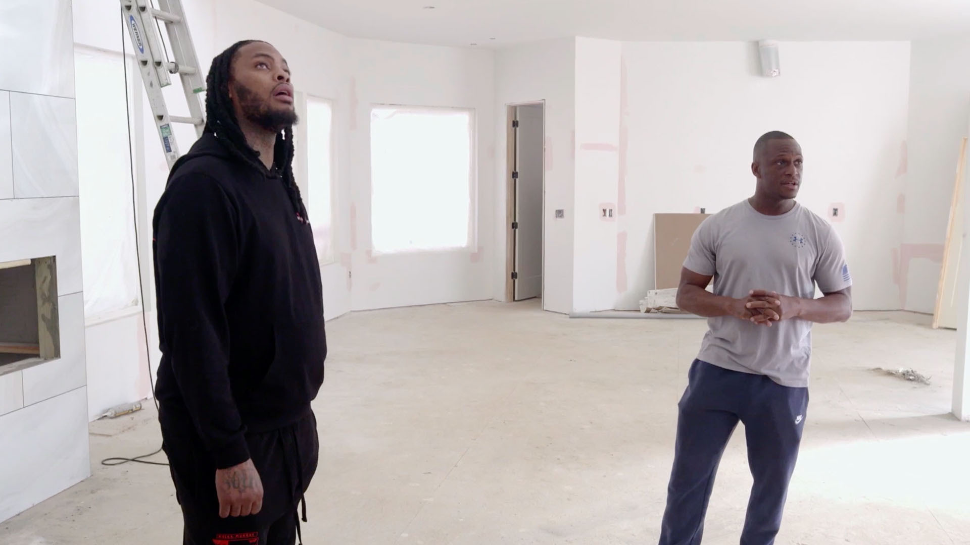 Watch Waka Searches For a New Bachelor Pad! | Waka & Tammy Video Extras