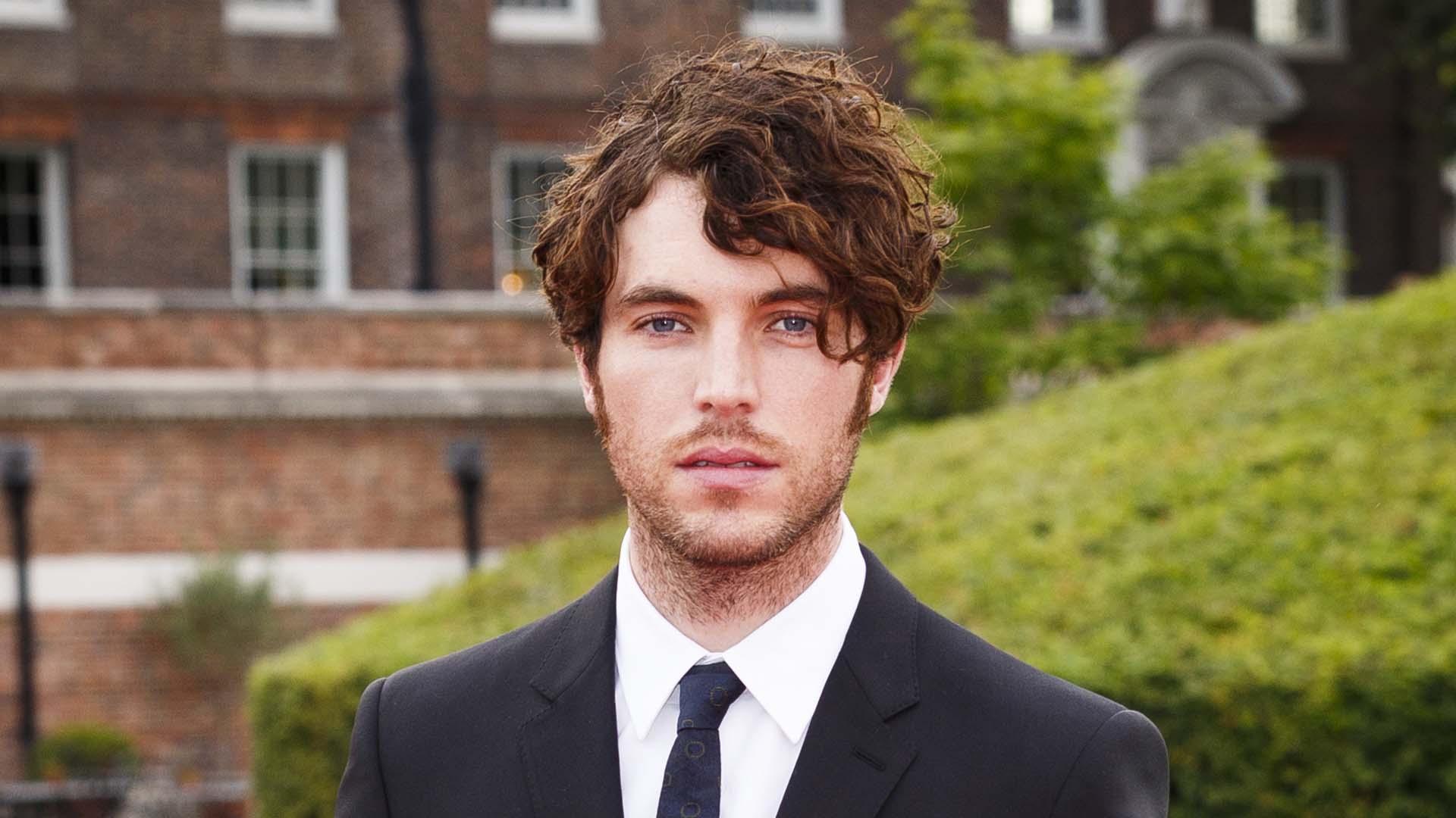 New Trailer Tom Hughes Stars as Writer Robert Graves in ‘The Laureate’ Anglophenia BBC America